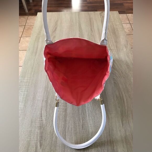 NWOT … All About The Pastels Tote Bag - Picture 3 of 3